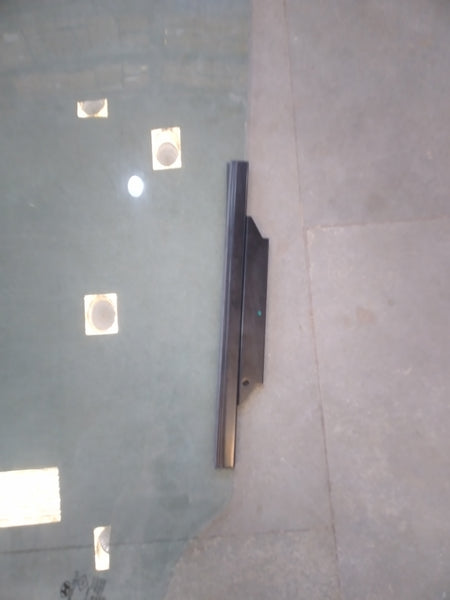HYUNDAI GLASS ASSY-REAR DOOR;RH 83420K6000 83420K6000 - Left view