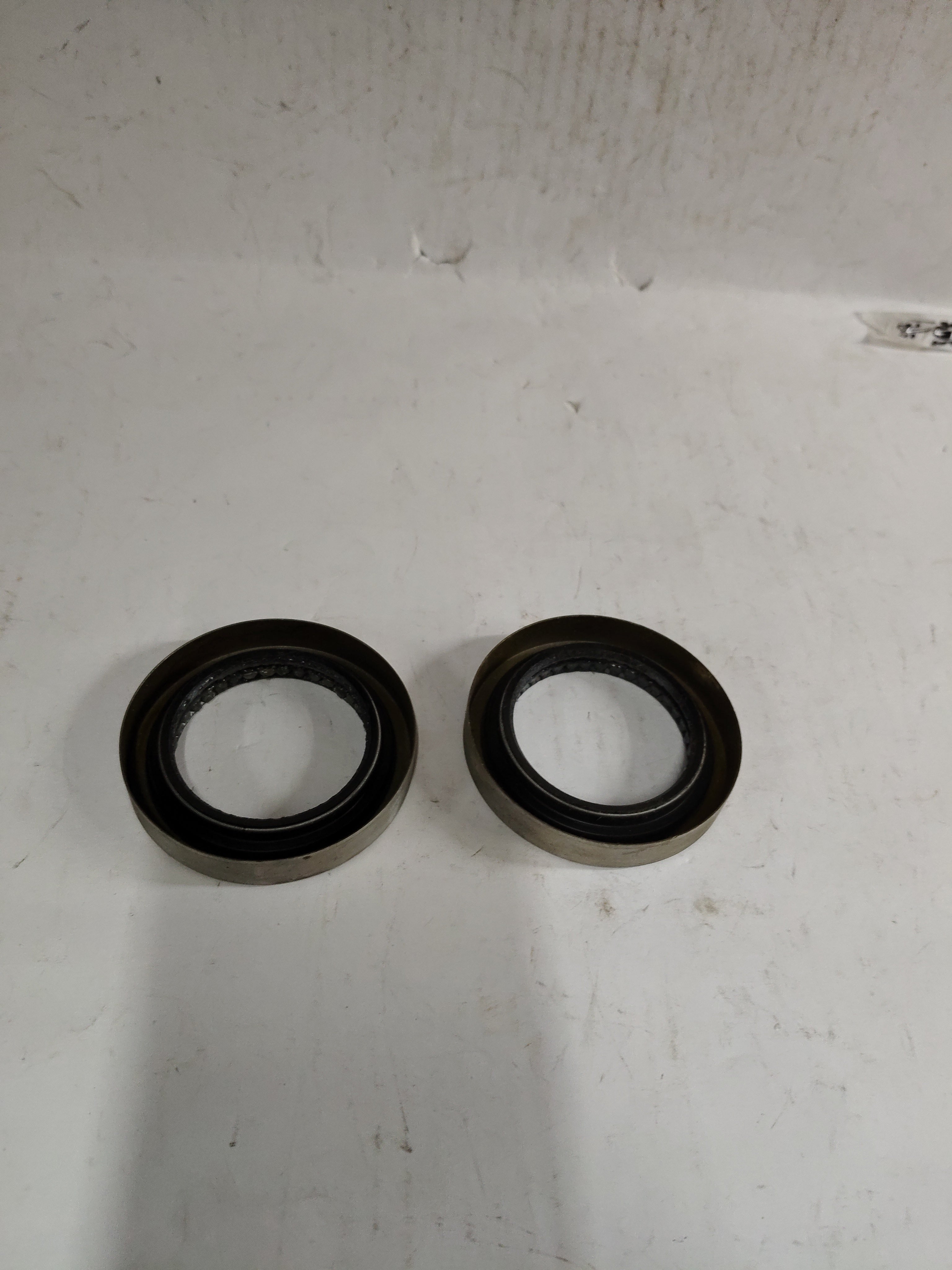 LOCAL 94318910 94318910 94318910 - Left view