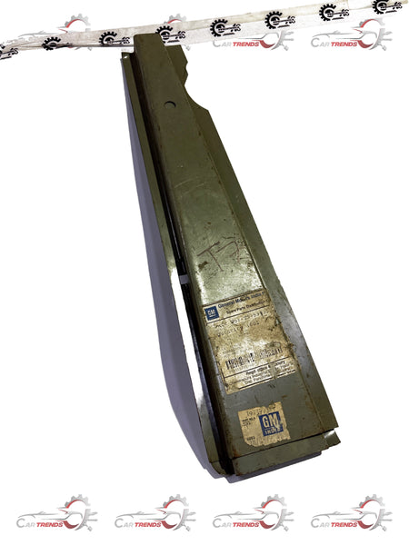 CarTrends T97599329  Fender Skirt Left Tavera T97599329 - Left view