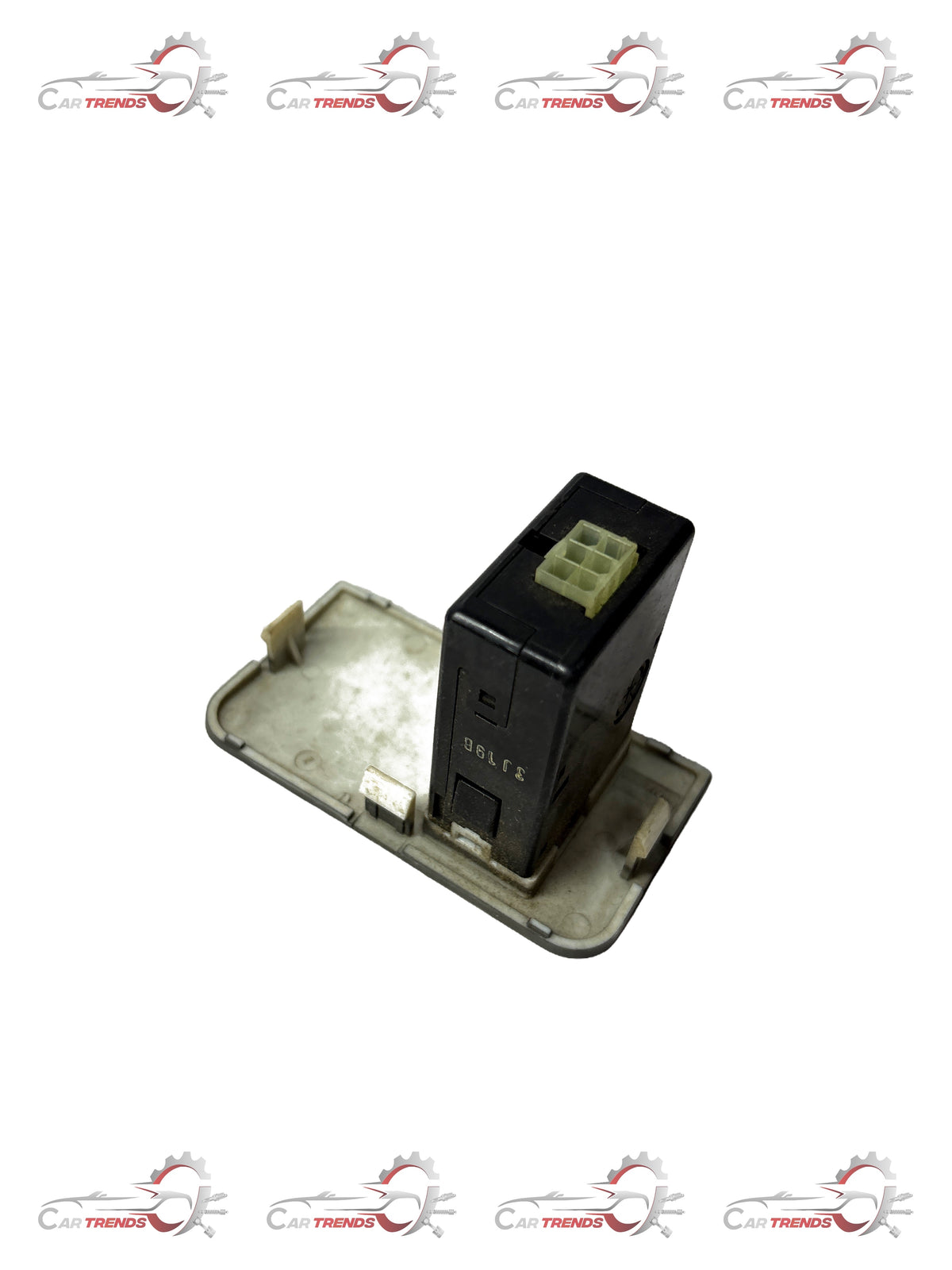 GENERAL MOTORS COVER A H LAMP LEVEL G OPTRA PETROL J96615341 J96615341 - Left view
