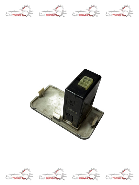 GENERAL MOTORS COVER A H LAMP LEVEL G OPTRA PETROL J96615341 J96615341 - Left view