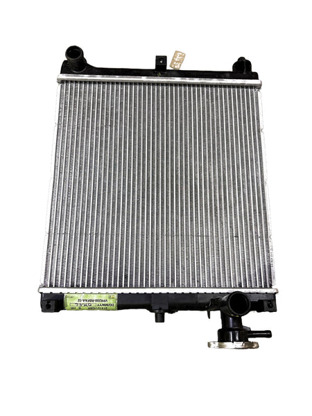 CarTrends Renault Kwid  Radiator 214101428R 214101428R - Left view