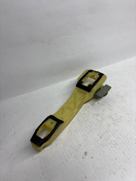 GENERAL MOTORS HOUSING FRT S D O S HDL RH CAPTIVA J96624262 J96624262 - Left view