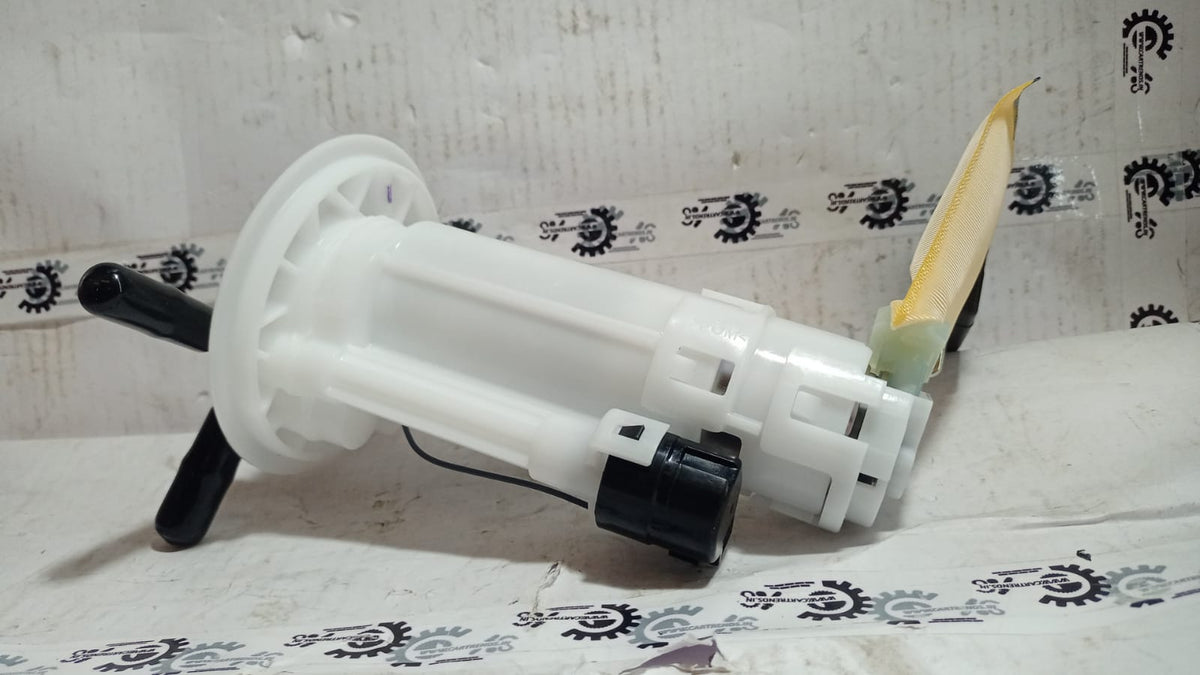 MARUTI SUZUKI PUMP ASSY FUEL 15100M67L13 15100M67L13 - Left view