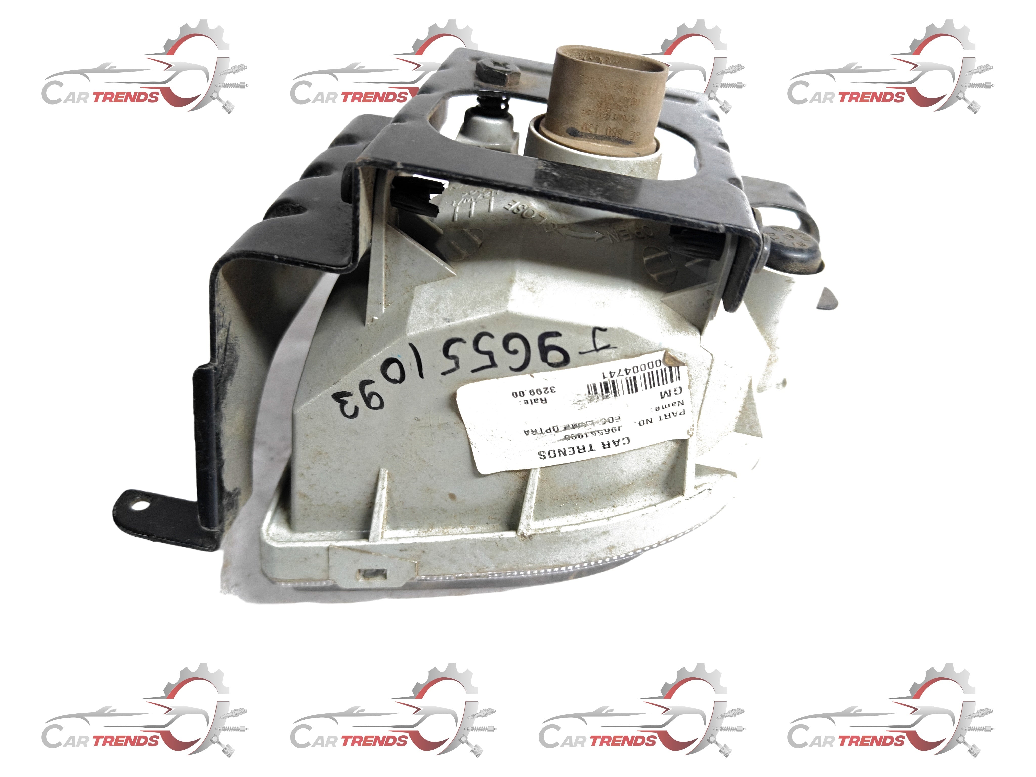 CarTrends LIGHT A FOG FRONT OPTRA PETROL  LH  J96551093 J96551093 - Right view