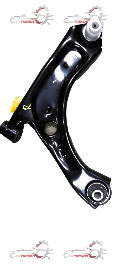 AUTOKOI right track control arm assembly KTAF10108, automotive suspension part with metal components and bushings.