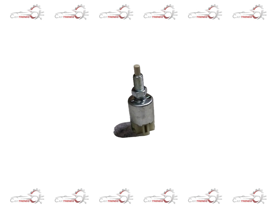 MAHINDRA CLUTCH SWITCH 0606DB0011N 0606DB0011N - Front view