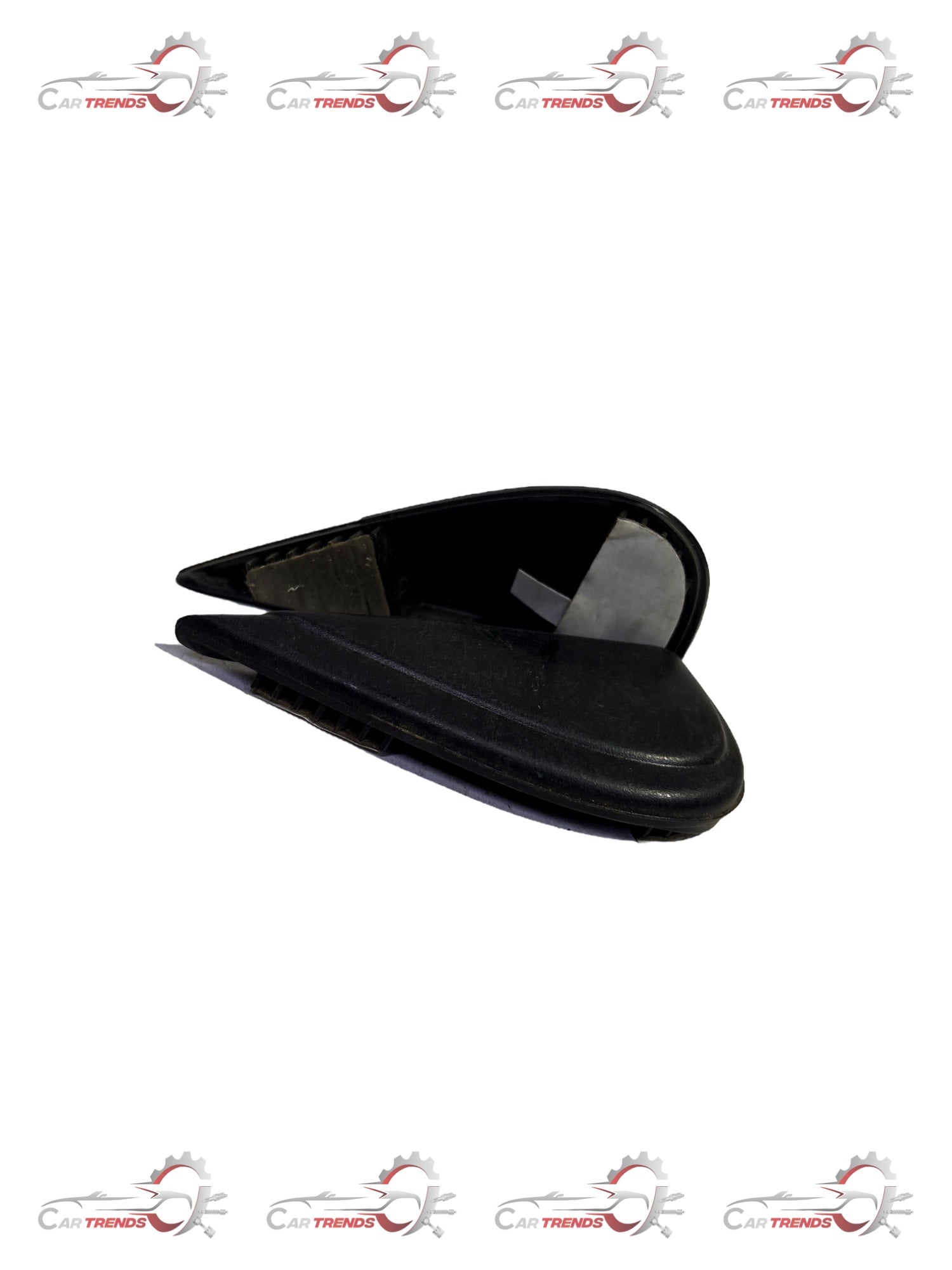 CarTrends Cover Corner Piece Fender Tavera T97595670 T97595670 - Back view