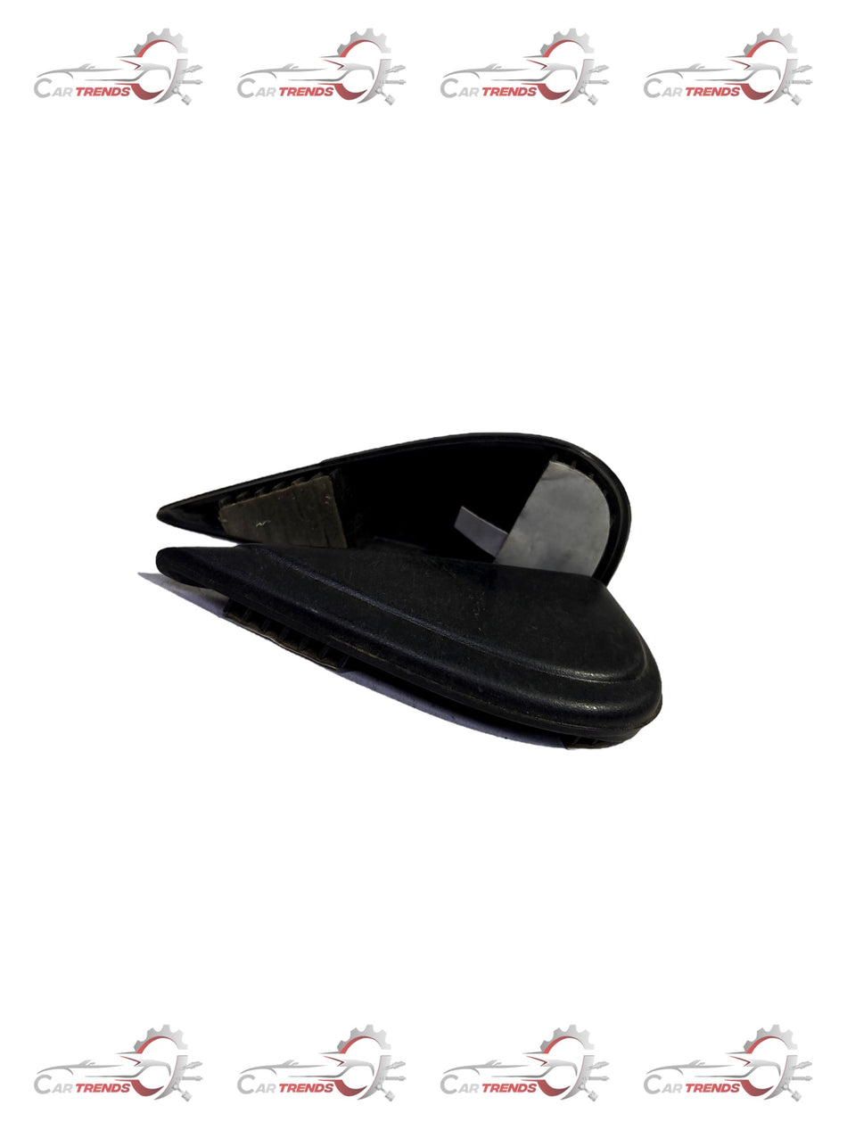 CarTrends Cover Corner Piece Fender Tavera T97595670 T97595670 - Back view