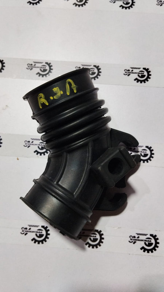 AIR CLEANER OUTLET HOSE BREEZA NEW MODEL 13881M81R20