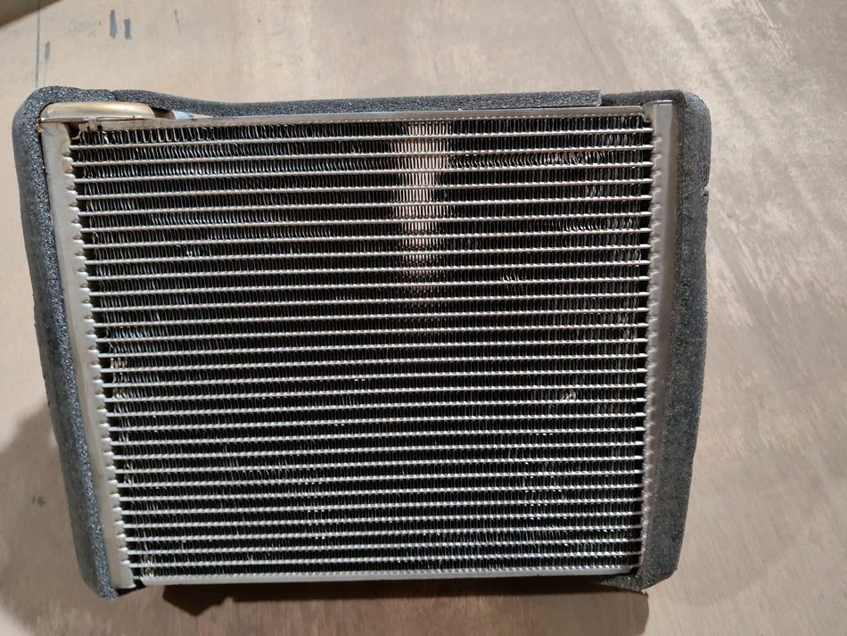 EVAPORATOR S/ASSY 95411M83P00