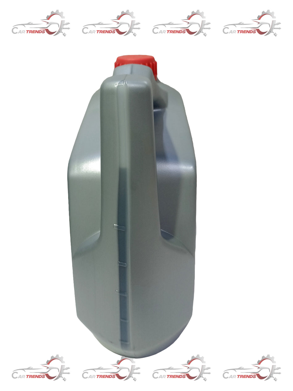 Veedol fully synthetic engine oil 5W-30 container with label and cap, designed for vehicle engine lubrication.