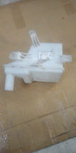 Load image into Gallery viewer, Wiper Bottle Spark Single Motor J96664610