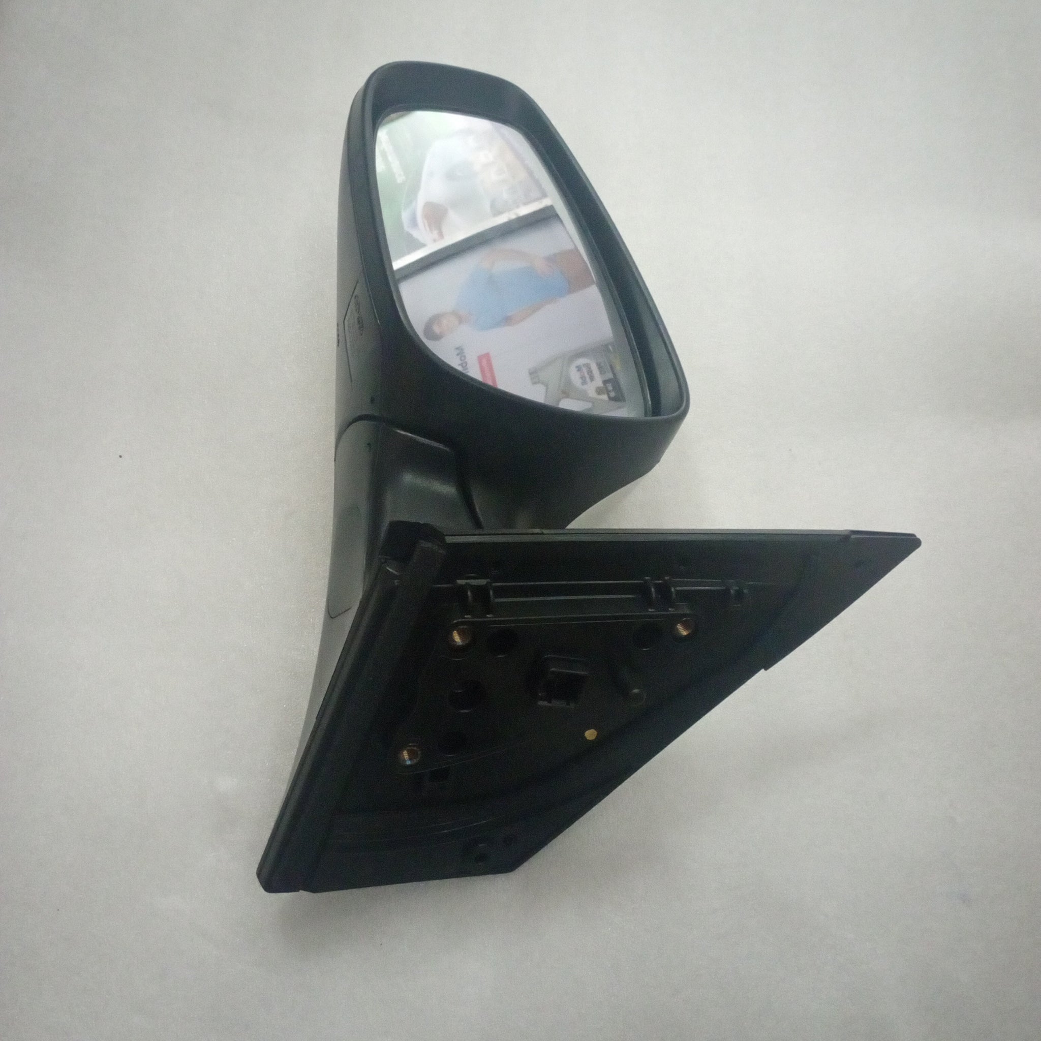 Hyundai Verna Mirror With Indicator 876101V941