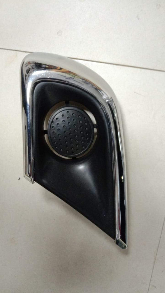 Fog Lamp Cover Innova Type 4 Rh side