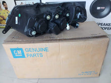 Load image into Gallery viewer, Chevrolet Enjoy Head Lamp Rh Side J23917090