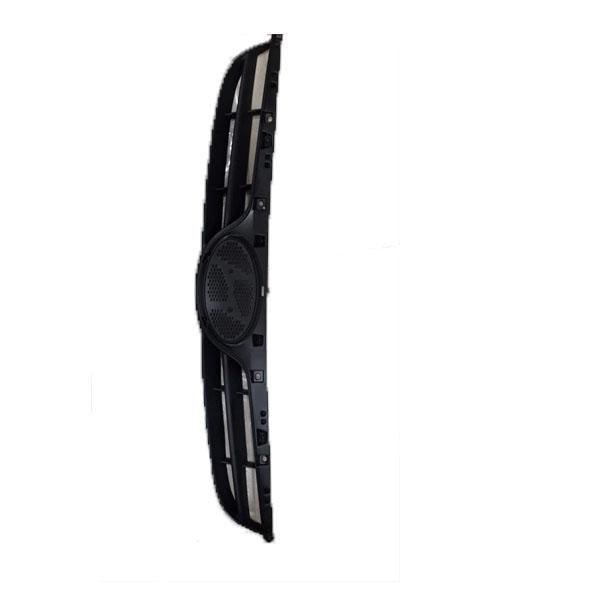 Hyundai I20 Upper Grille 863511J000 - CarTrends