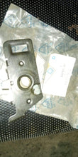 Load image into Gallery viewer, Latch optra J96548876