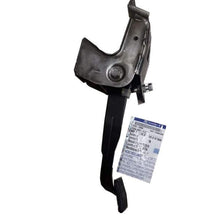 Load image into Gallery viewer, Hyundai i10 Clutch Padle 328020X800 - CarTrends