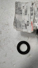 Load image into Gallery viewer, Axle Seal Etios   9031134039