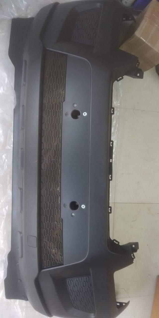 Front Bumper Scorpio S10   0119AAG02471N