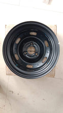 Load image into Gallery viewer, Renault Kwid Wheel Rim 403002024R - CarTrends