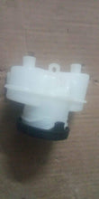 Load image into Gallery viewer, Power Steering Bottle Tavera  T97598225
