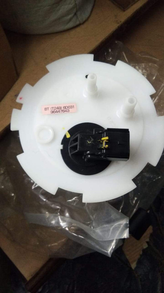 Chevrolet Aveo Fuel Pump UVA J96447643