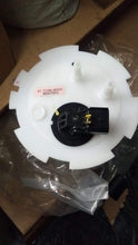Load image into Gallery viewer, Chevrolet Aveo Fuel Pump UVA J96447643