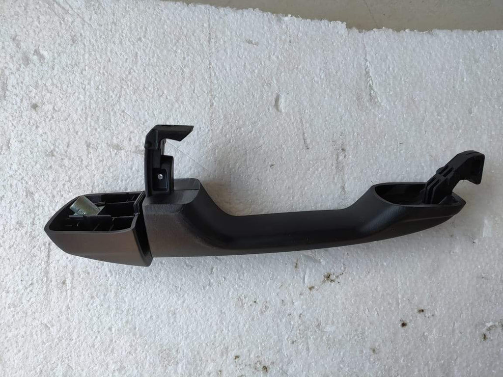 Outer Handle Tuv 300 Rear Right With Cap   OHTUV