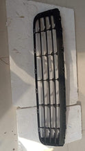 Load image into Gallery viewer, Lower Grill Swift    71721M83P00