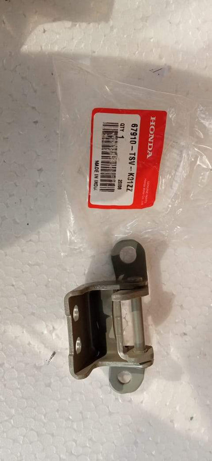 Rear Door Hinge Right  Side  Amaze Type 3  67910TSVK01ZZ