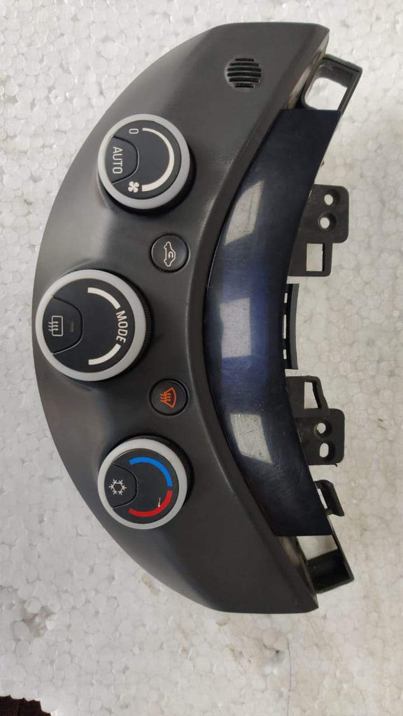 AC Panel Beat Old Model    J95954638