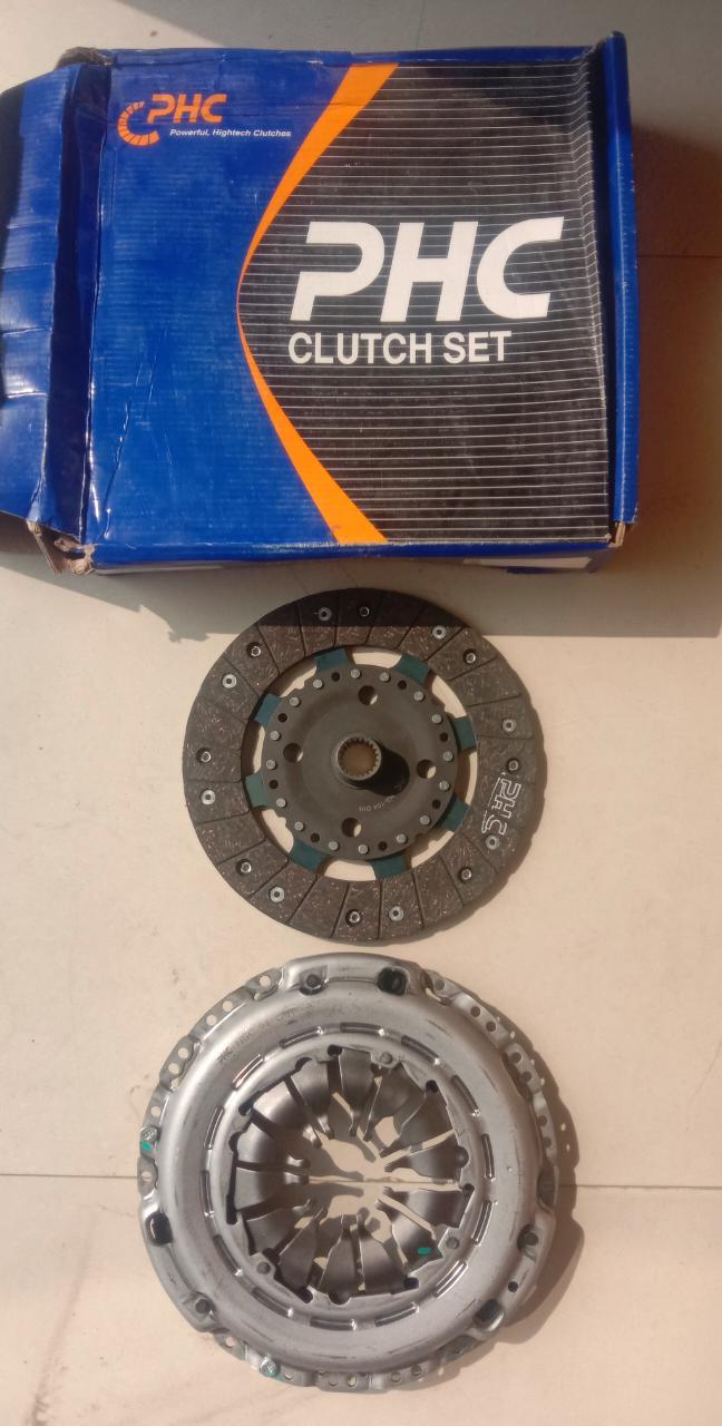 Clutch plate 2024 price of duster