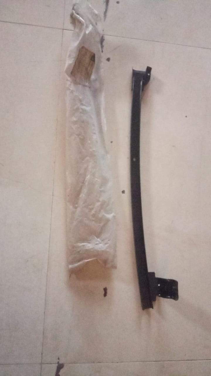 Rail Rear Door Front Side Left Tavera    T97595389