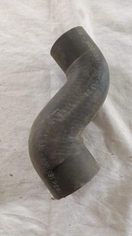 J90354836   Water Pump Hose Astra