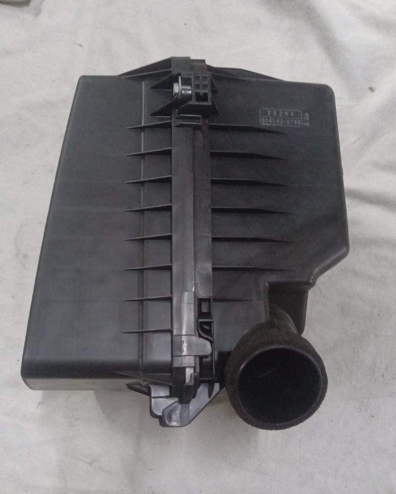 Air Cleaner Assmebly Lexus          1770028291