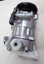 Load image into Gallery viewer, 0975103153 Ac Compressor Polo Diesal Spare Parts