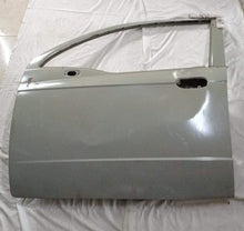 Load image into Gallery viewer, J96659603   Door Spark Front Left