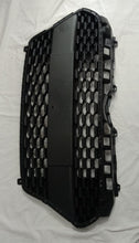 Load image into Gallery viewer, Radiator Grille I 10 Grand New Model         86560B4500