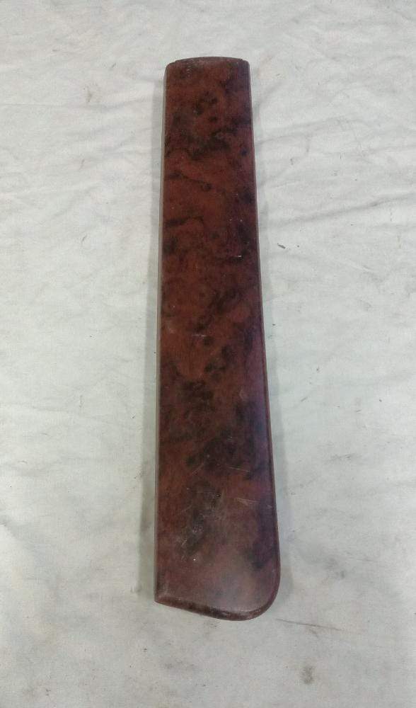 J96556288   Garnish Optra Front Right