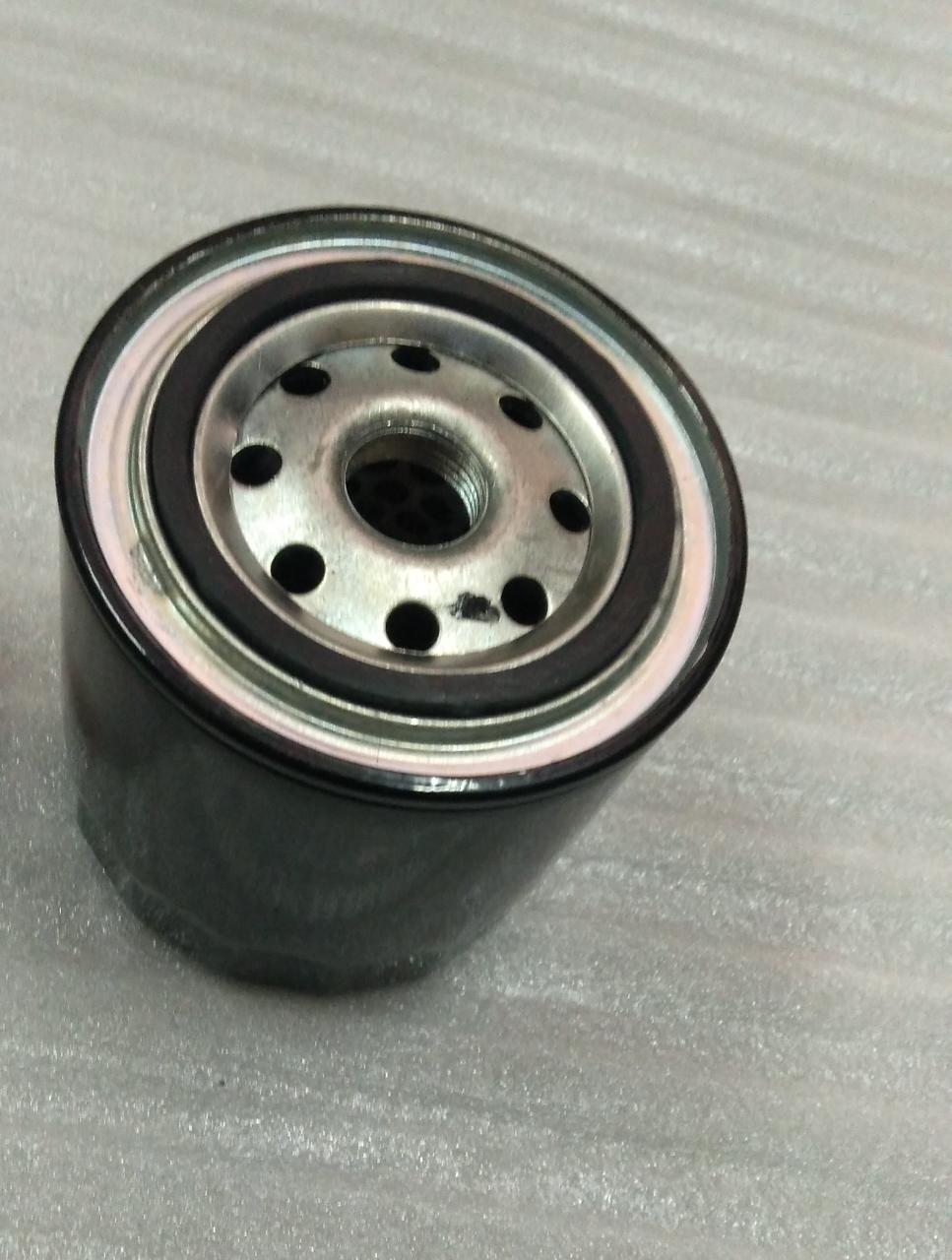 T28284282  Oil filter Assembly Tavera
