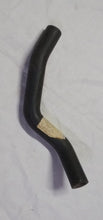 Load image into Gallery viewer, J990411L0  Radiator Hose Upper Spark
