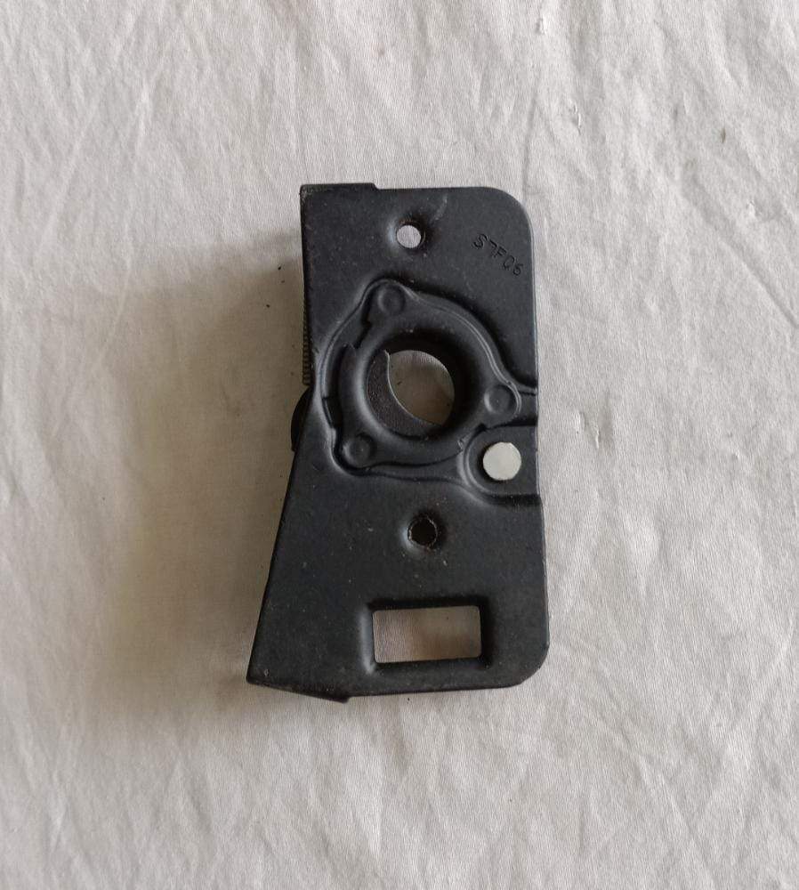 J981331L0  Hood Latch Aveo