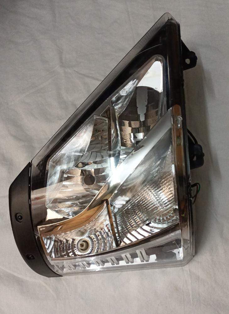 HL5691M  Head lamp Eicher PR Right Side with Wire