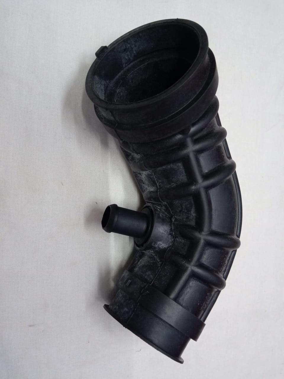 J96628983  Air Cleaner Elbow Hose Captiva