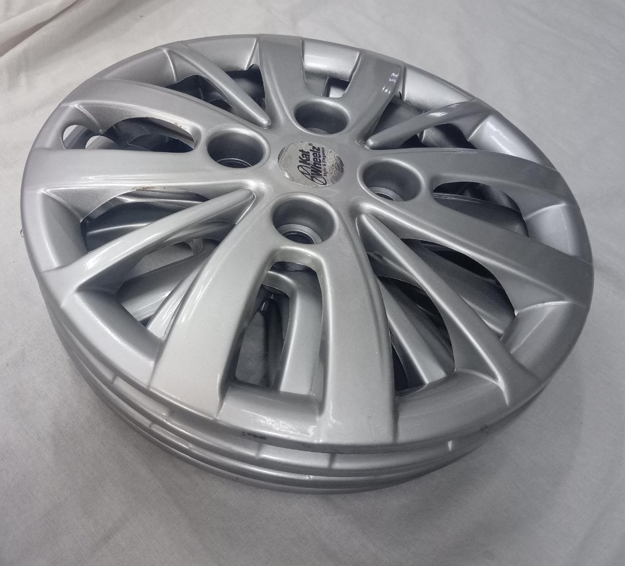 Wheel Cover I 10  Wheel Cover 13 Inches I 10 (Set of Four)