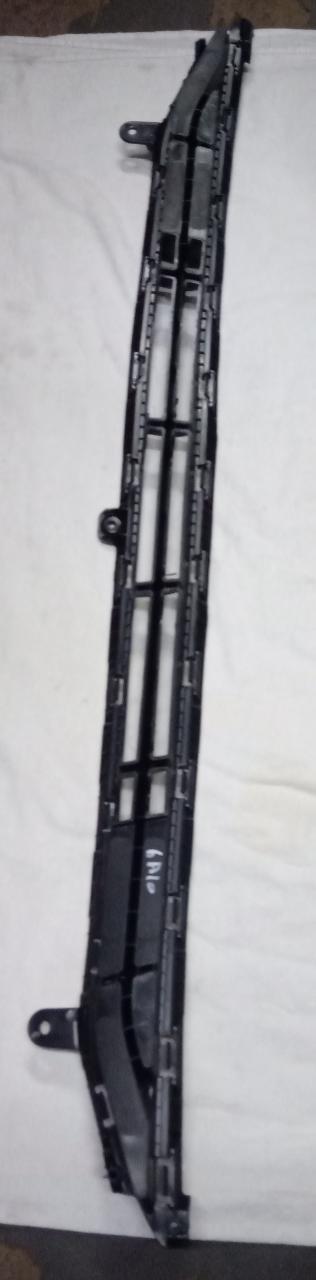 86561C7500   Front Bumper Grille I 20 Elite Type 2