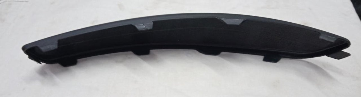 865240X000  Front Bumper Protector I 10 Right Side