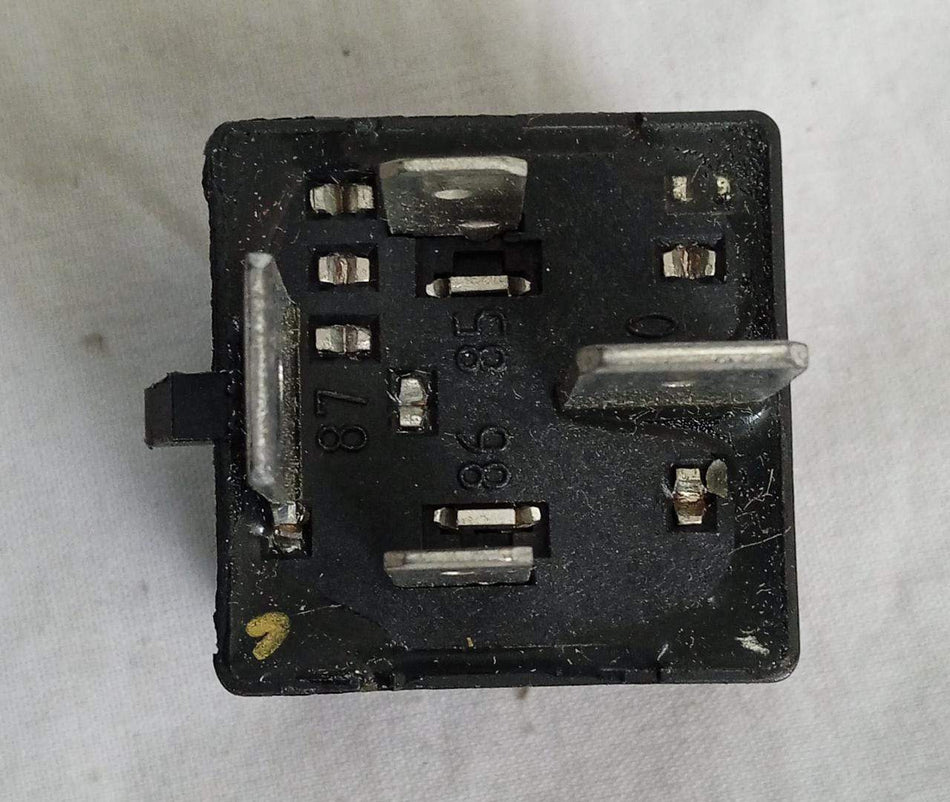 T97595178  Glow Relay Tavera